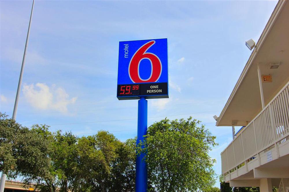 Motel 6-Corpus Christi, Tx - Northwest Екстер'єр фото