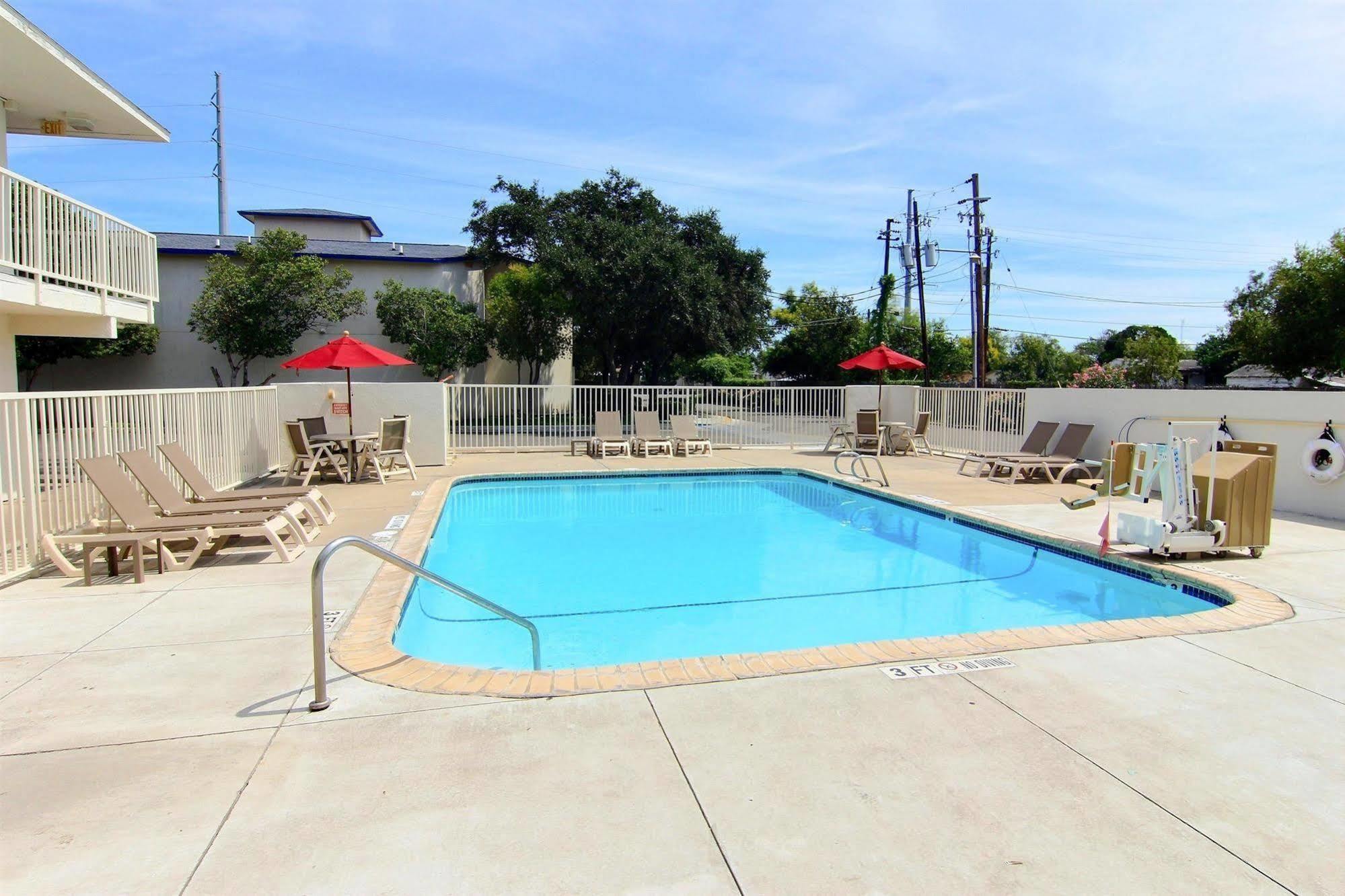 Motel 6-Corpus Christi, Tx - Northwest Екстер'єр фото